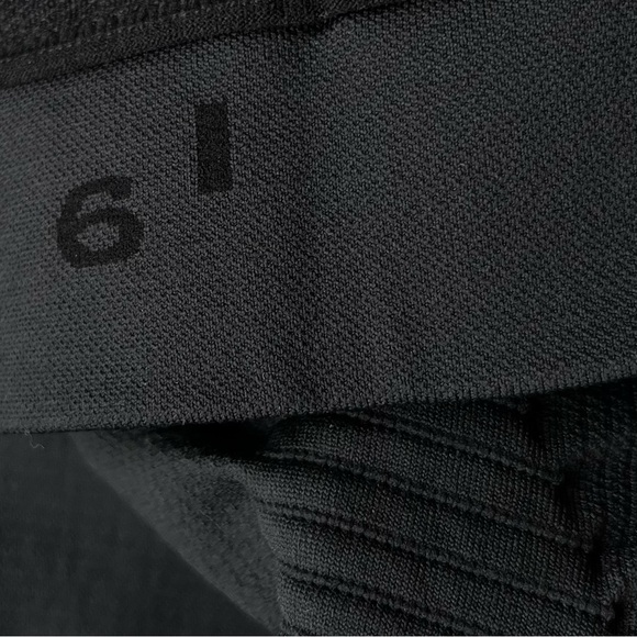 Lululemon Athletica Charcoal Dark Gray Ebb Crop Pant Legging size 6 - Picture 5 of 5